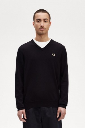 Black Fred Perry Classic V-Neck Jumper Men's Knitwear | CANZX13983