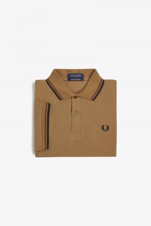 Dark Caramel / Whisky Brown / Black Fred Perry M12 Men's Fred Perry Shirt | CAICD34398