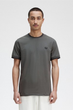 Field Green Fred Perry Twin Tipped Men's T Shirts | CAZDE17354