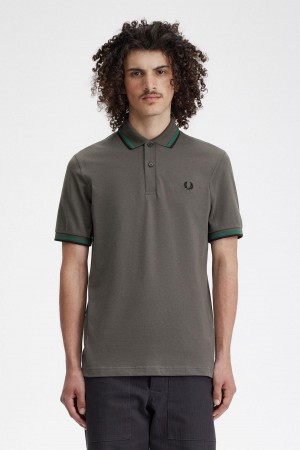 Field Green / Fred Perry Green / Black Fred Perry M12 Men's Polo Shirts | ECAVG43375