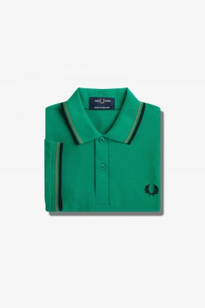 Fred Perry Green / Field Green / Black Fred Perry M12 Men's Fred Perry Shirt | LCASX78059