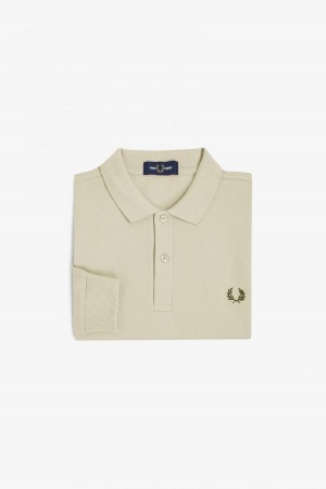 Oatmeal / Field Green Fred Perry M6006 Men's Fred Perry Shirt | CAJVR62848