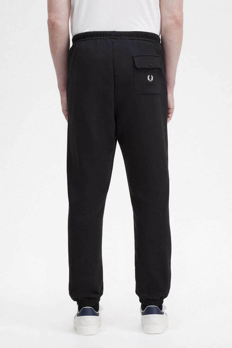 Black Fred Perry Badge Detail Track Pants Men's Trousers | MCAFT81925