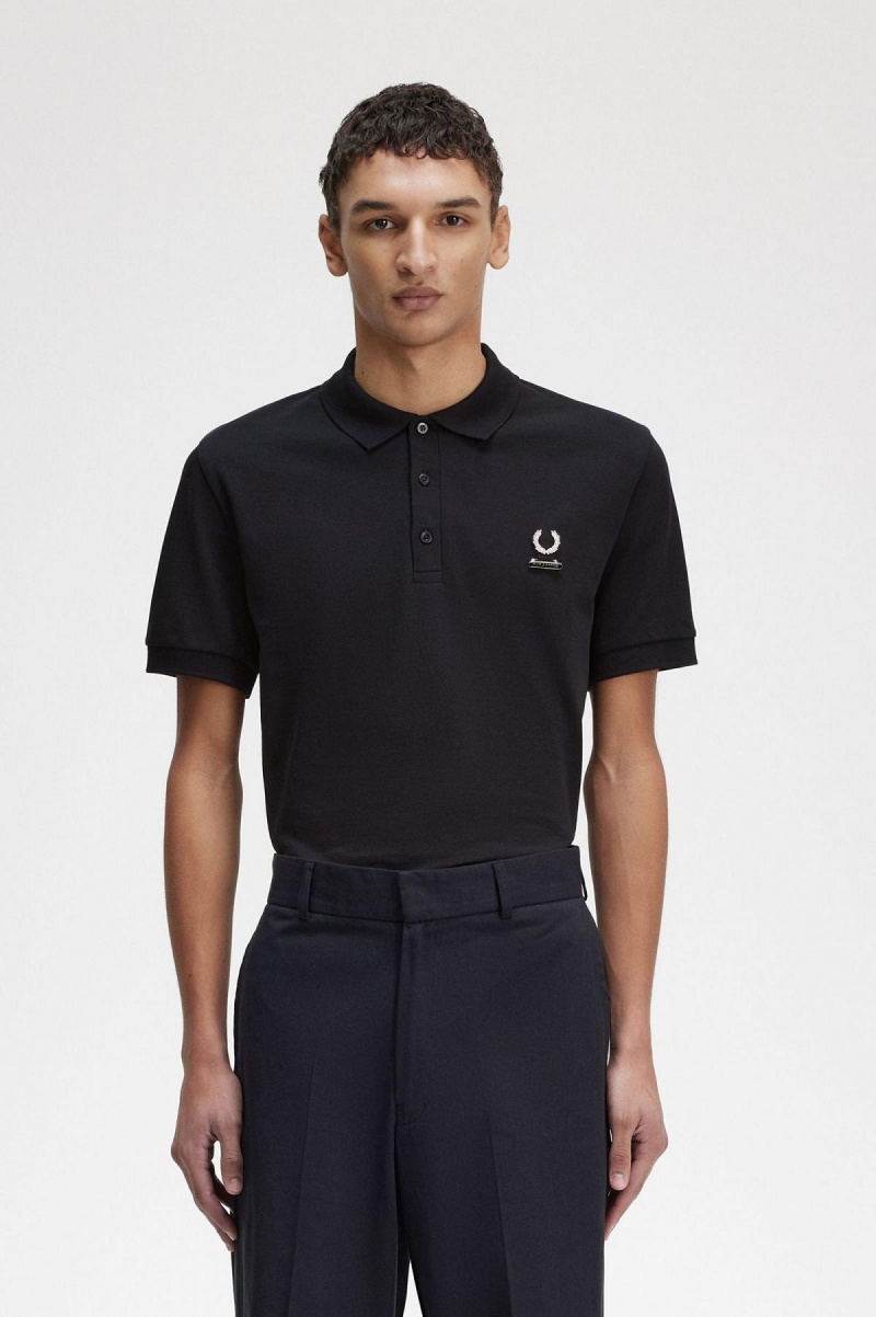 Black Fred Perry Enamel Pin Polo Shirt Men\'s Polo Shirts | XCAGW51368