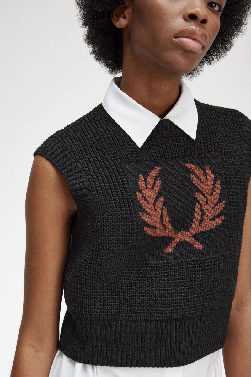 Black Fred Perry Laurel Wreath Knitted Tank Women's Knitwear | CANZX76054