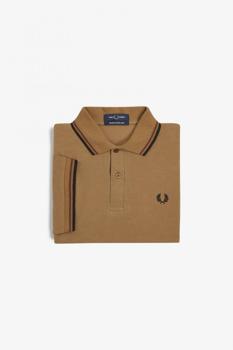 Dark Caramel / Whisky Brown / Black Fred Perry M12 Men\'s Fred Perry Shirt | CAICD34398