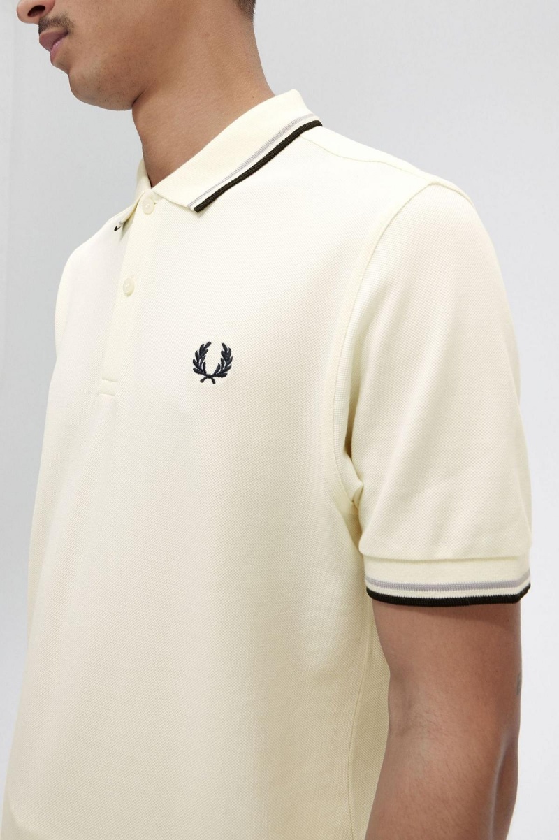 Ecru / Limestone / Black Fred Perry M3600 Men's Polo Shirts | LCATR87025