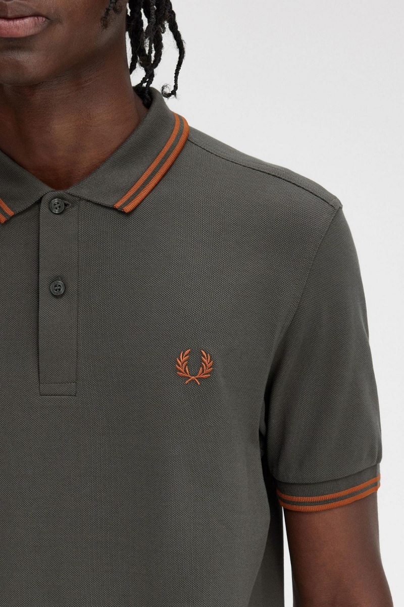 Field Green / Nut Flake / Nut Flake Fred Perry M3600 Men's Polo Shirts | SCAVO89513