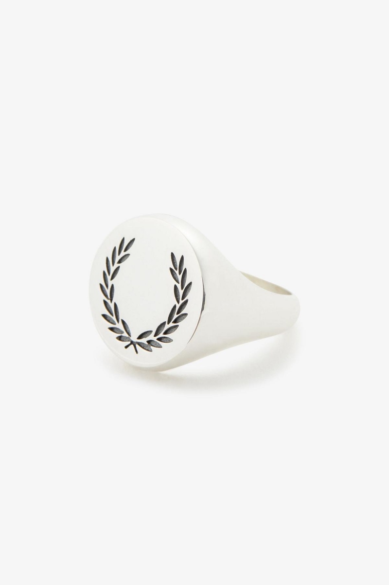 Metallic Silver Fred Perry Laurel Wreath Ring Accessories Jewellery | SCAVO62005