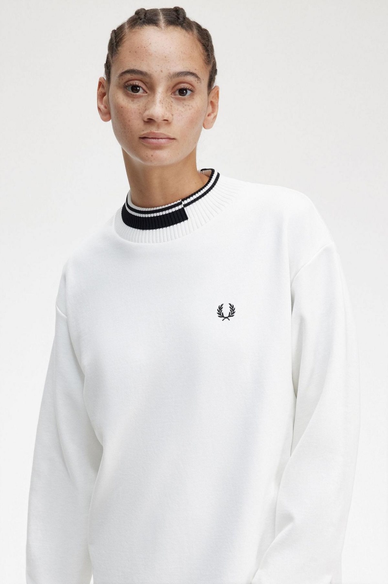 Snow White Fred Perry Tipped Trim Women's Sweatshirts | SCANY85997