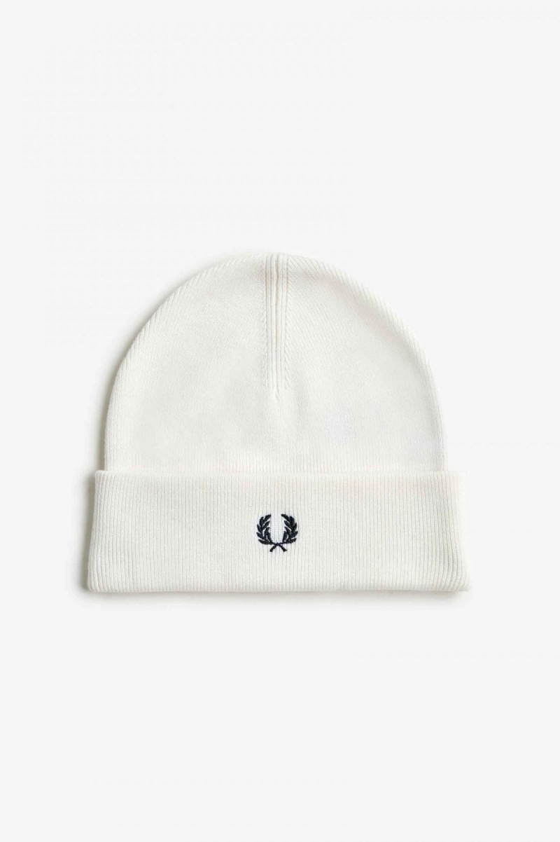 Snow White / Black Fred Perry Classic Accessories Beanie | CANEJ11355