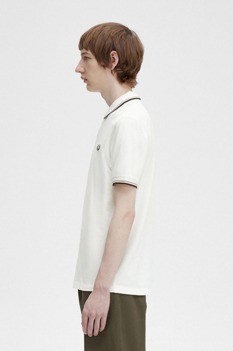 Snow White / Deep Pink / Burnt Tobacco Fred Perry M3600 Men's Fred Perry Shirt | CANZX48528